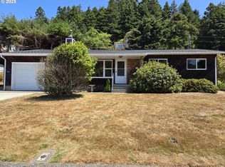 29353 Vera St, Gold Beach, OR 97444