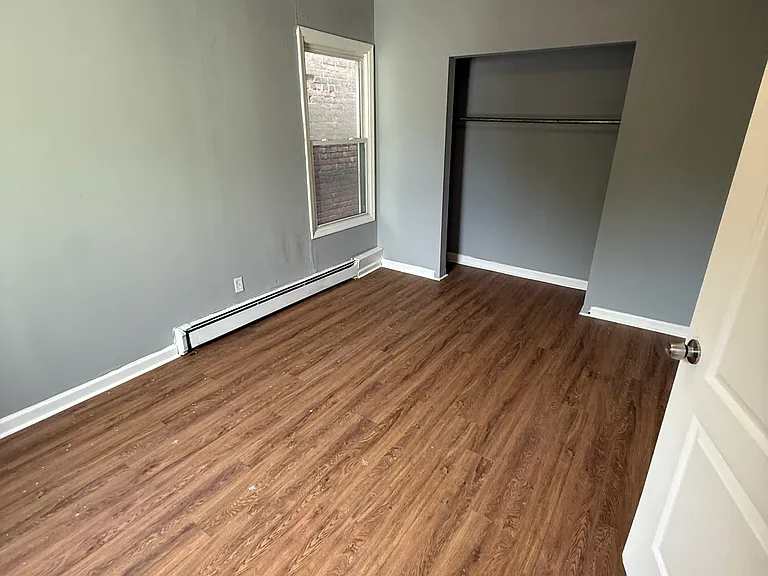 2508 5th Ave #2 — Photo 3