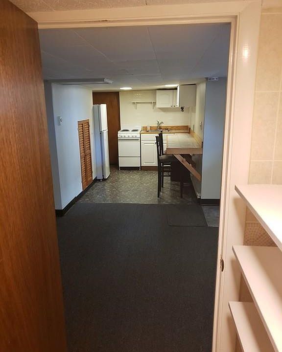 2nd image of 795 McKinstry Ave #B