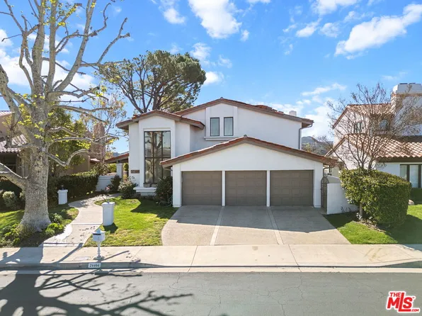 24464 Park Granada, Calabasas, CA 91302