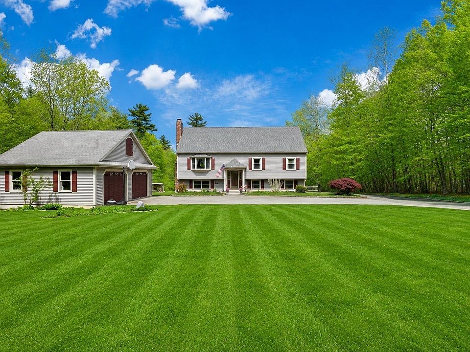 1st image of 2 Howard Ln
