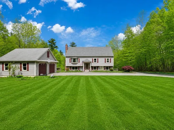 2 Howard Ln, Lakeville, MA 02347
