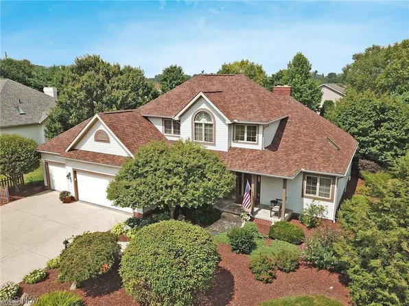 8521 Gentry St NW, Massillon, OH 44646