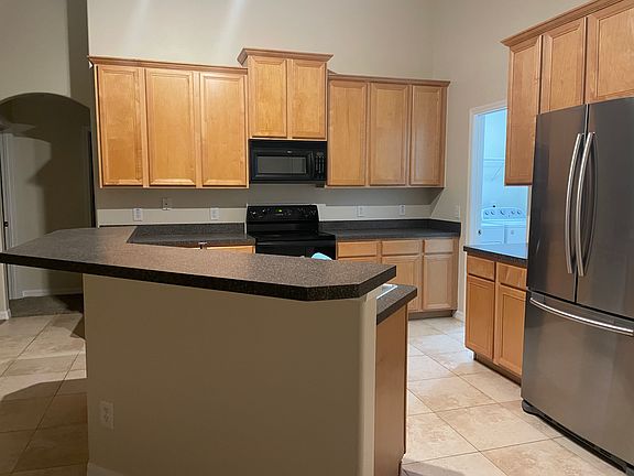 4th image of 1361 Tamango Dr
