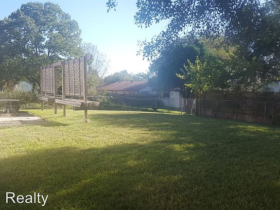 2nd image of 5218 Galacino St