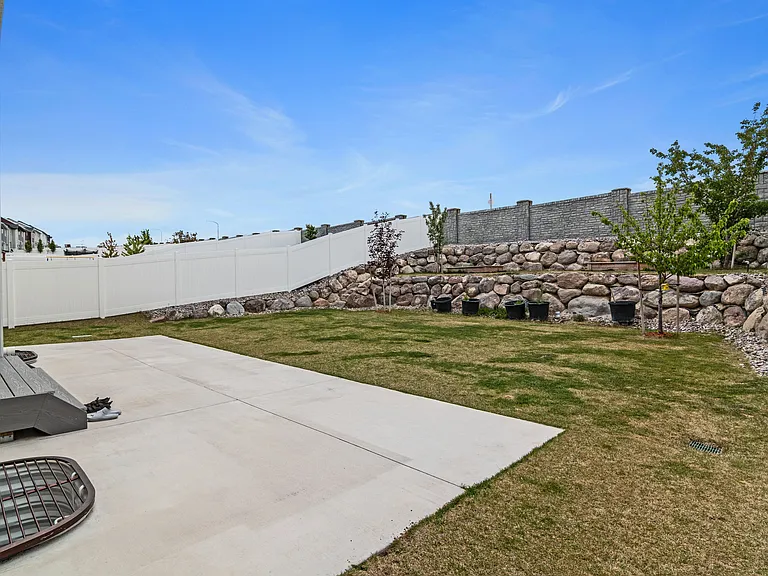 2613 N Snowberry Dr — Photo 16