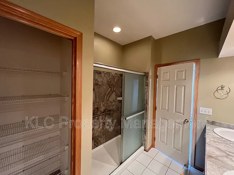 1725 S 50th St #192 — Photo 17