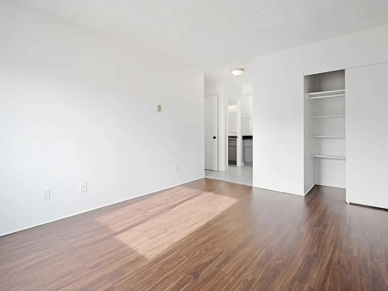 2920 Briarwood Rd #H12 — Photo 13