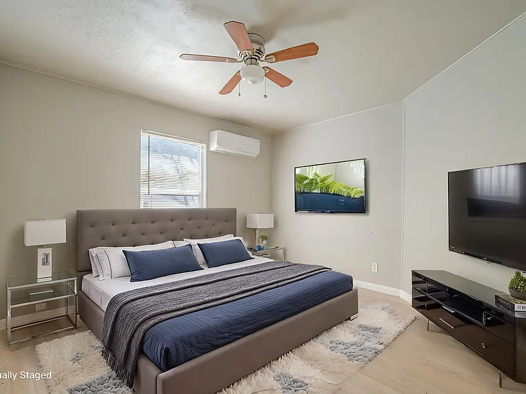 2323 Arbor Pl #1 — Photo 9