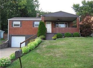 736 Providence Dr, Pittsburgh, PA 15239