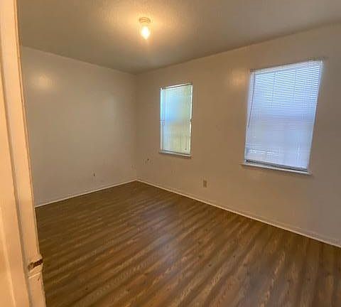 4th image of 950 Donleen St APT 6