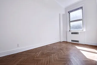 Rented by Urbane Brokerage