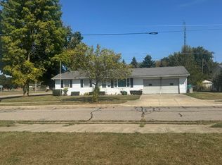 815 Swartz St, Three Rivers, MI 49093