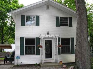8242 E Wesley Ln, North Webster, IN