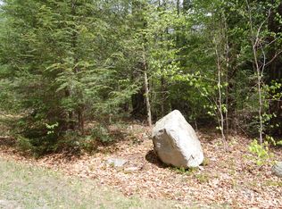 13 Antler Dr, Greentown, PA 18426