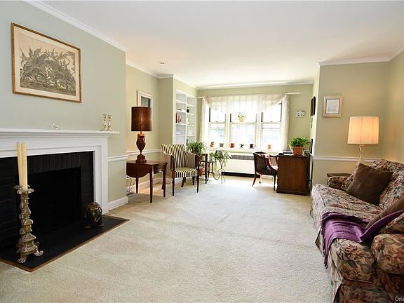 5th image of 1 Chateaux Cir APT 1F