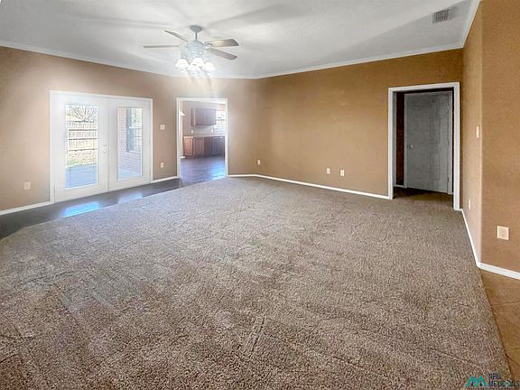 5th image of 2129 Hayes