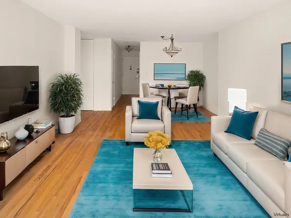 32 Gramercy Park S APT 9F, New York, NY 10003