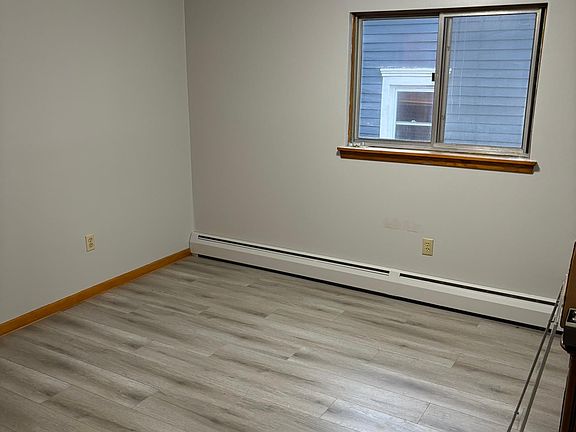 3rd image of 269 Stenzil St #4