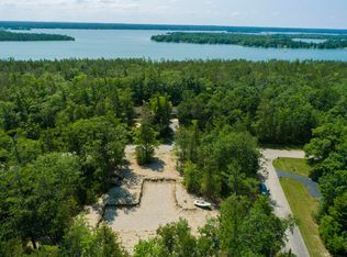 16632 Balsam Dr, Presque Isle, MI 49777