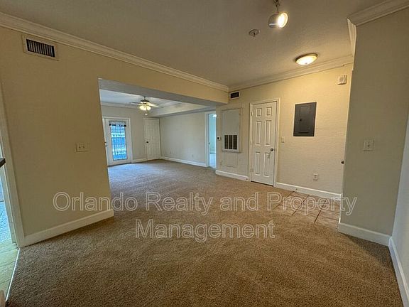 5th image of 304 E South St Unit 5028
