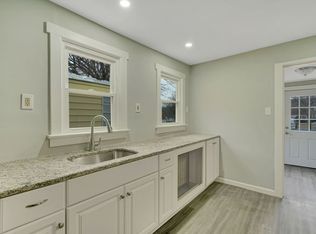 325 Penn St, Burlington, NJ 08016