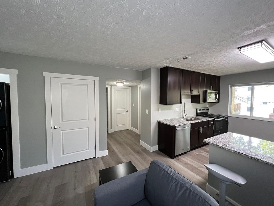 1st image of 120 W Norwich Ave APT 2B