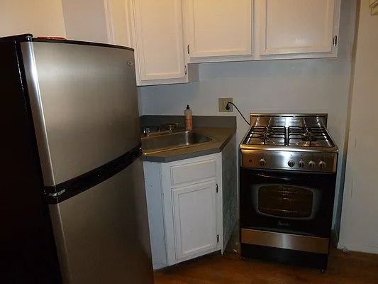 Rented by Prince Real Estate Associates LLC | media 21