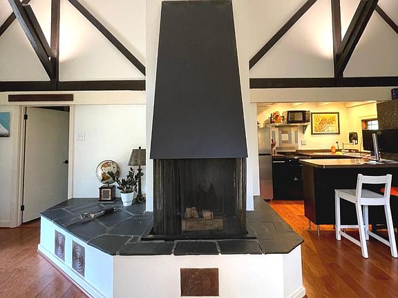 4th image of 1451 Walton Rd #B