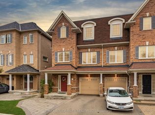 1594 Brandy Ct, Pickering, ON L1X 0C8