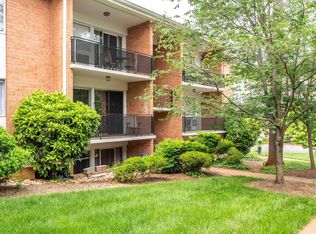 1800 Jefferson Park Ave APT 42, Charlottesville, VA