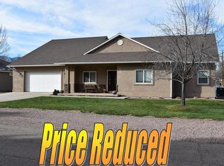 945 Dewey St, Canon City, CO