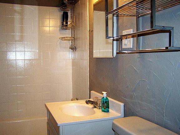 2nd image of 352 Tremont Ave #2