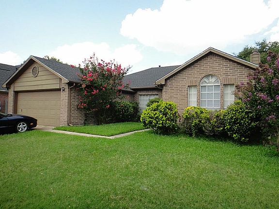4th image of 16711 Rock West Dr