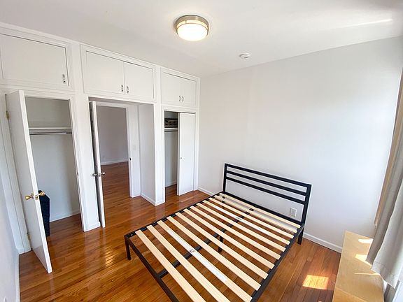 4th image of 43-01 Broadway #3F