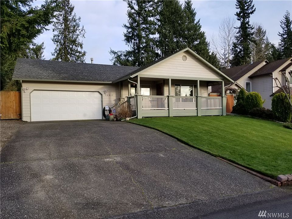 1st image of 12217 205th Avenue Ct E