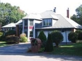 1 Dove Hl, South Hadley, MA 01075