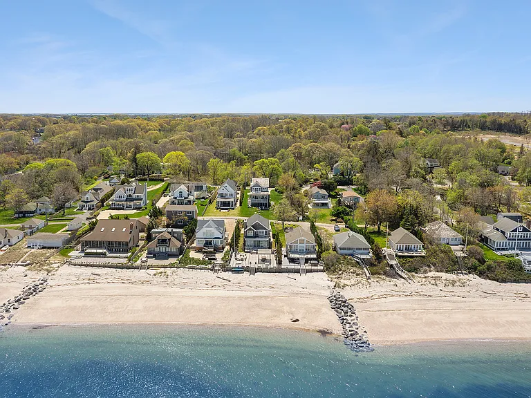 938 Sound Shore Rd — Photo 45