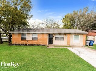 2201 Arcady Ln, Lancaster, TX 75134