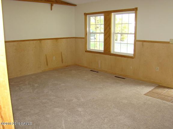 2nd image of 8 Feeder Canal Ct