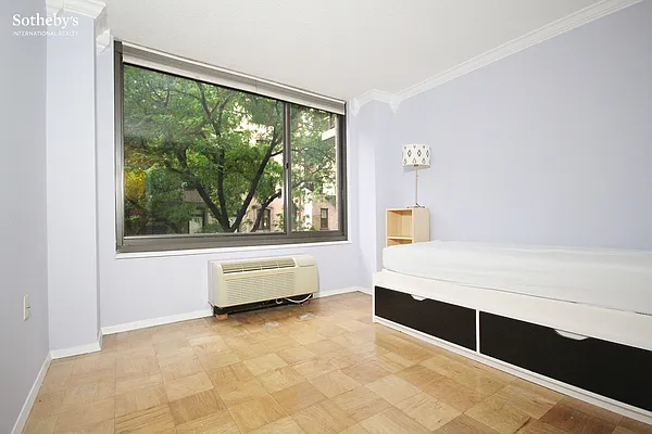 Rented by Sotheby's International Realty | media 10