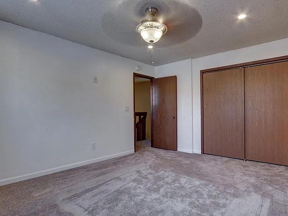 4th image of 5521 E 34th Ave #1