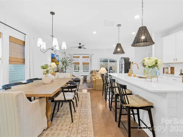 3512 Auburn Curb Rd, Charlotte, NC 28217