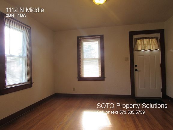 3rd image of 1112 N Middle St
