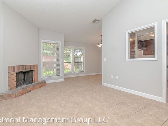 5th image of 601 Trinidad Ct