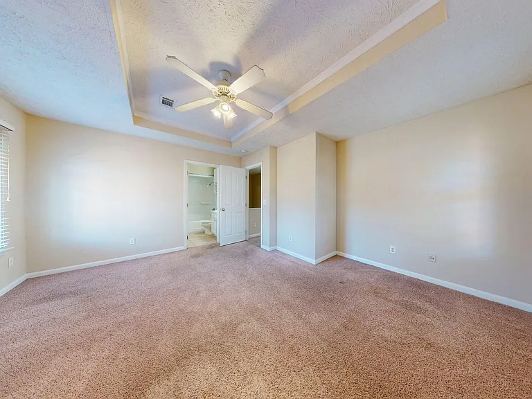 675 Nissa Ct — Photo 8