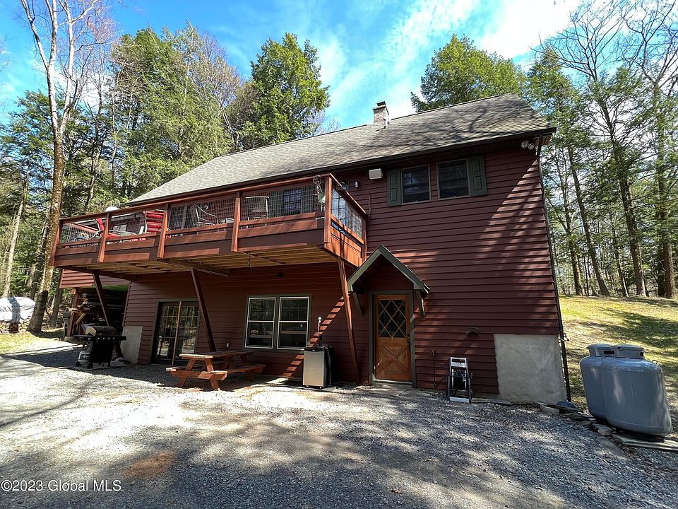76 Leisure Lake Way, Granville, NY 12832 MLS 202314902 Zillow