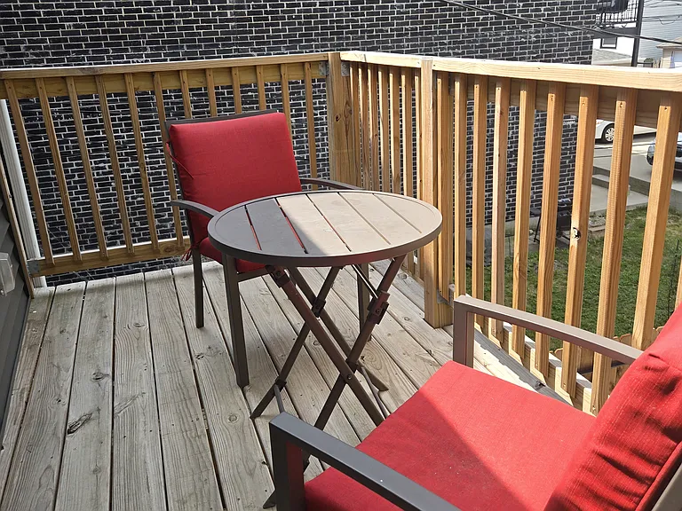 1642 N Western Ave #2 — Photo 19