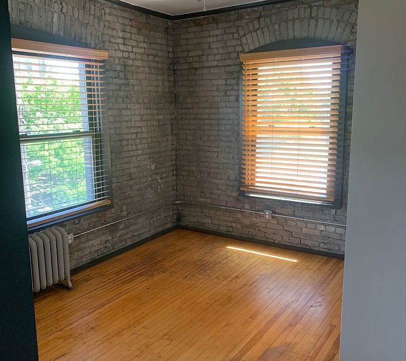 1st image of 306 Oak Grove St APT 37