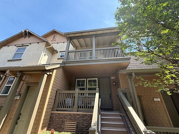 2nd image of 168 Gillette Pl #114